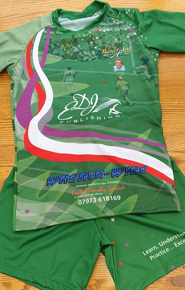 Reactions Goalkeeper Coaching Legend Kit - Gordon Banks